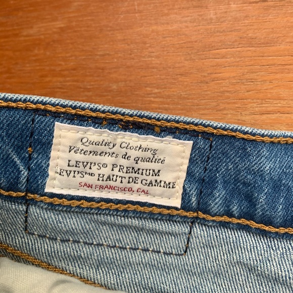 Levi’s Ribcage Shorts Size 25 - Picture 7 of 9